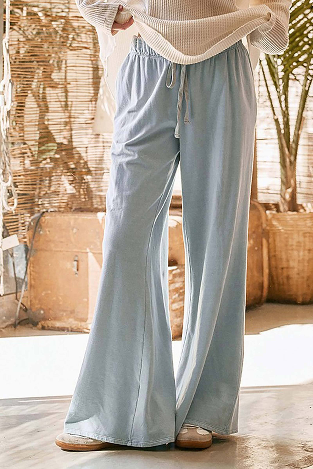 wide leg sweatpants - lt blue