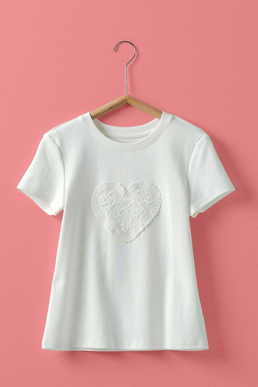 lace heart applique tee - white