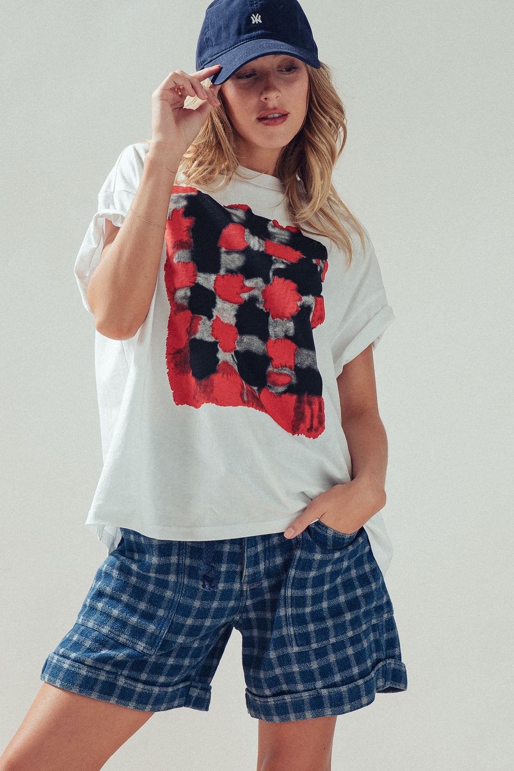 drawstring cuffed shorts - blue (additional view)