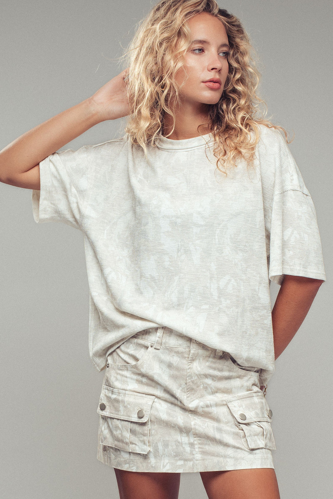 subtle camo print oversized tee - camo