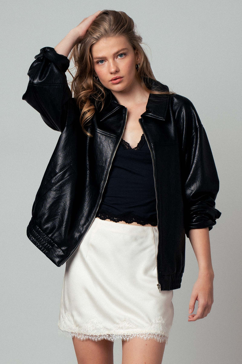 city muse oversized leather jacket - black (additional view)