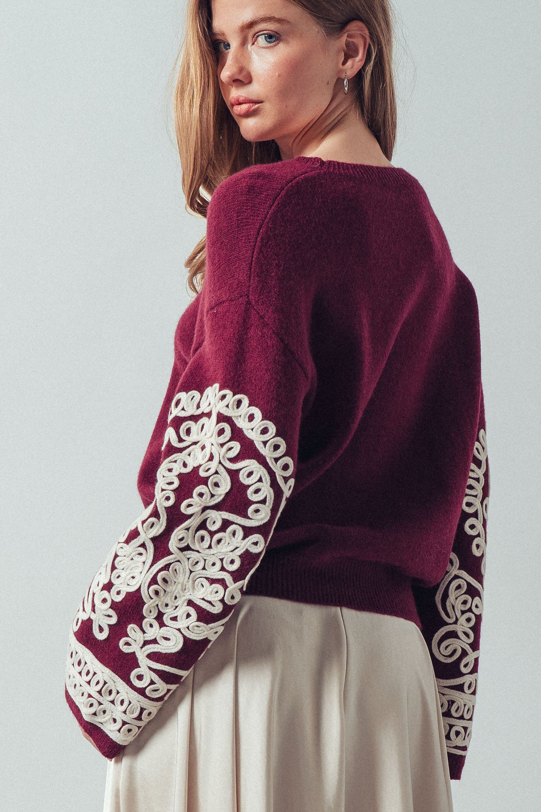 embroidered sleeve knit sweater - burgundy ivory