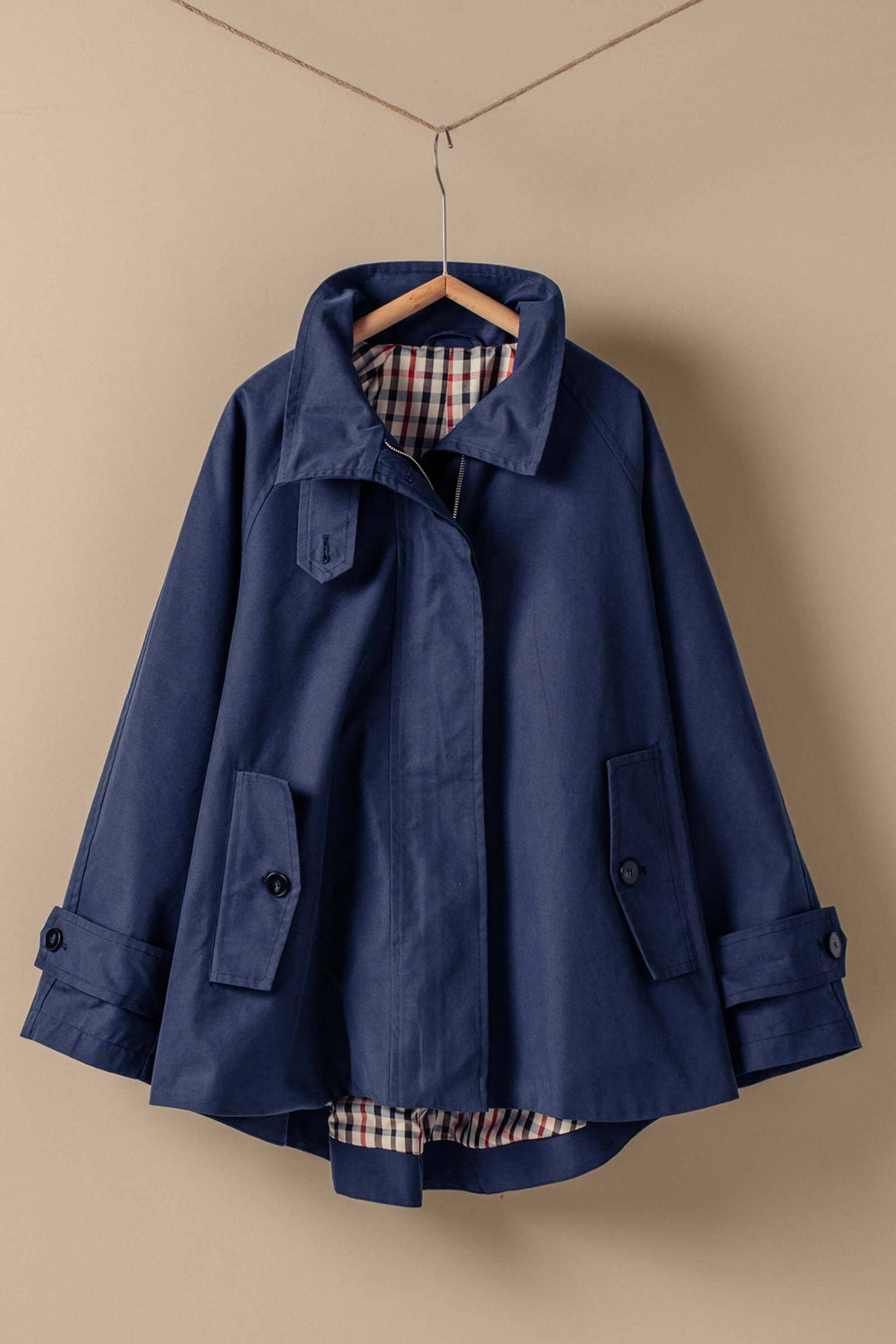 modern trench jacket - navy