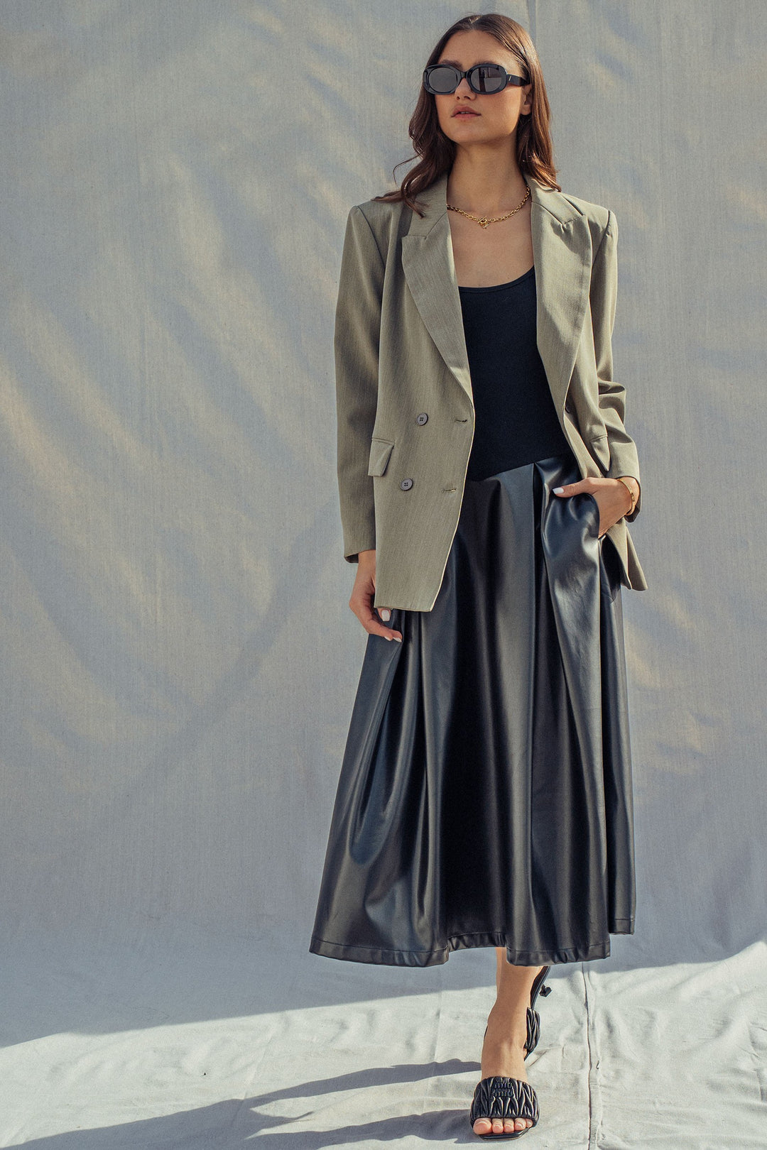 oversized double breasted blazer - olive (additional view)