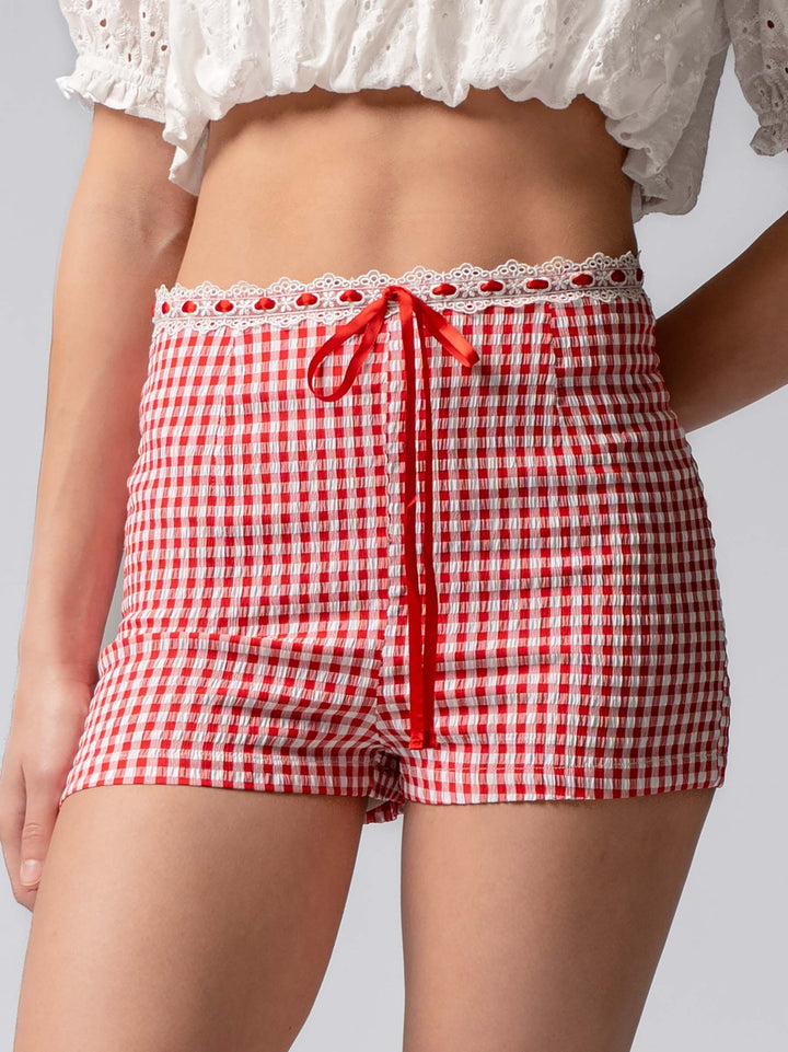 cottage charm gingham shorts - red
