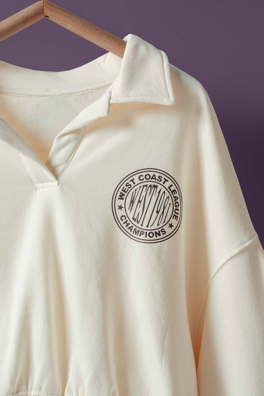 Collared Graphic Cropped Sweatshirt, additional view