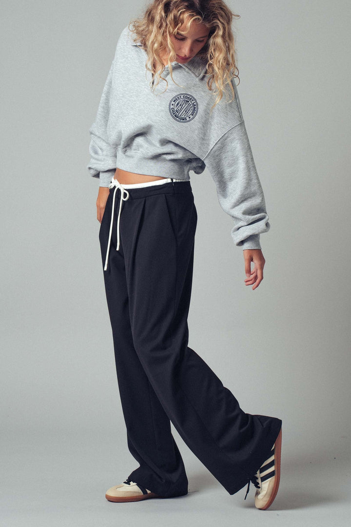 Collared Graphic Cropped Sweatshirt, additional view