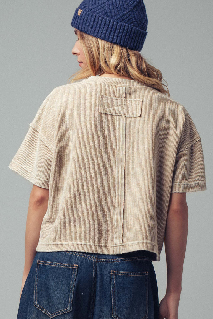 ribbed washed pocket crop tee - khaki (additional view)