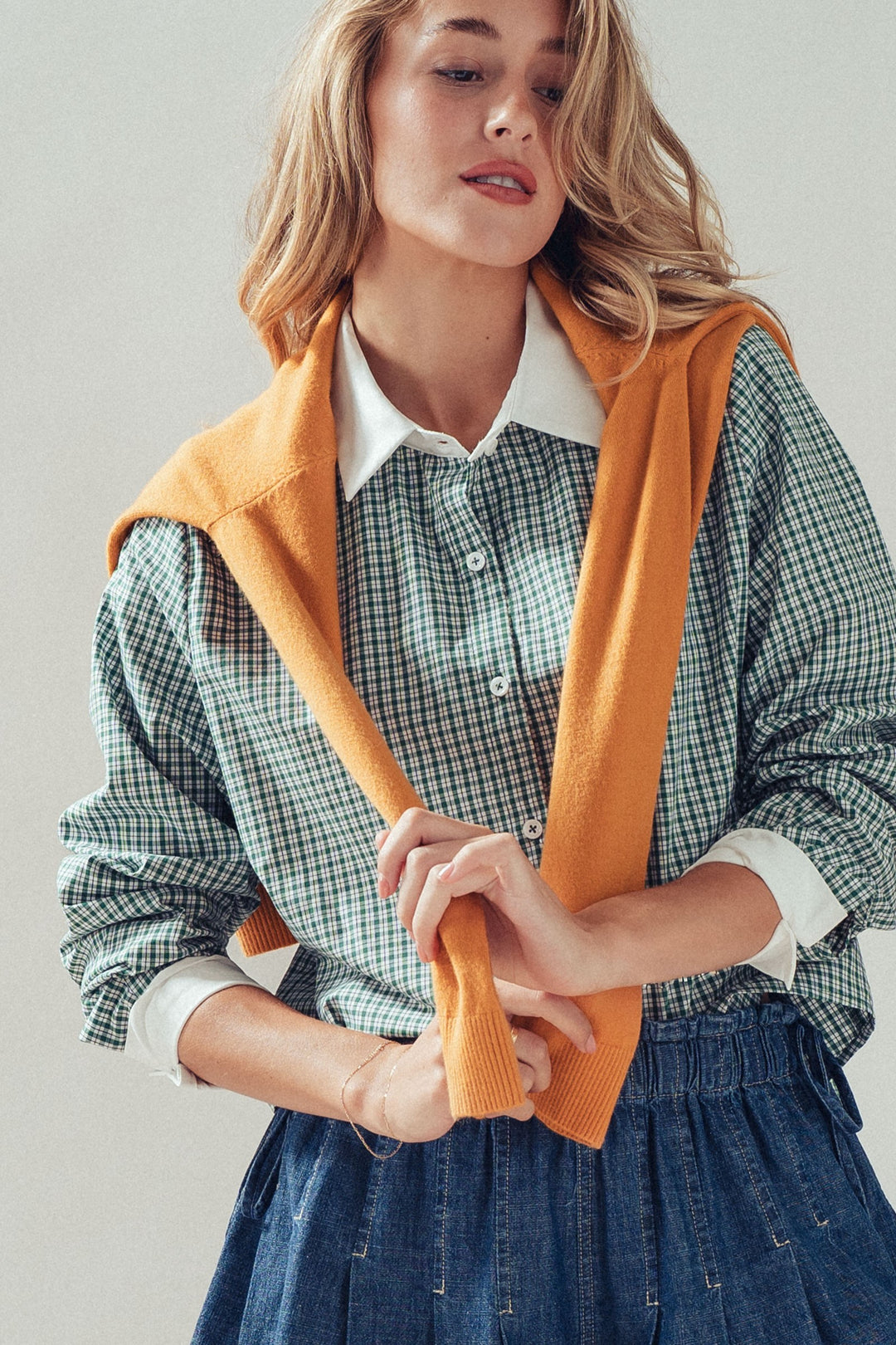 contrast collar shirt - green (additional view)