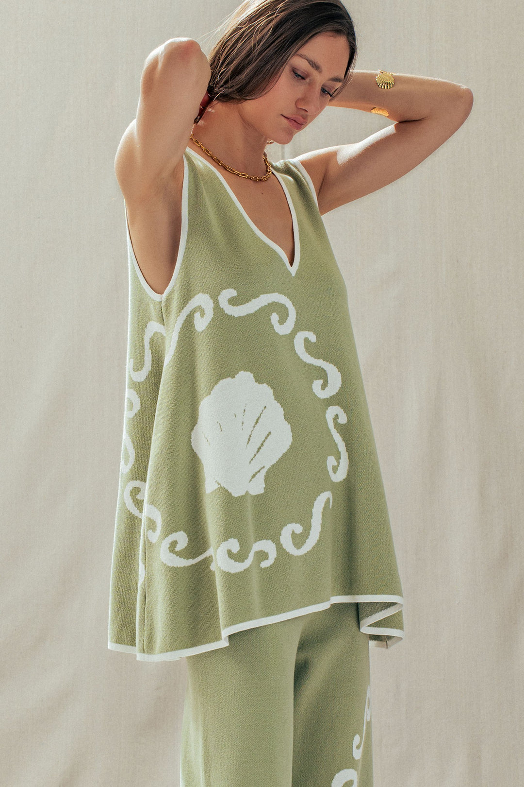 boho floral knit sleeveless casual top - sage (additional view)