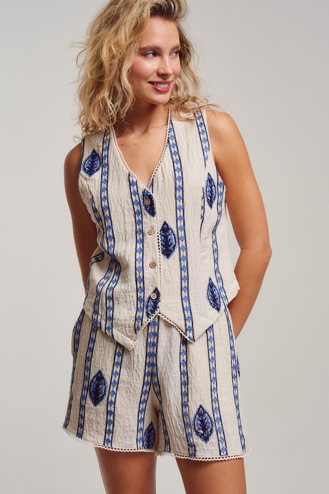 malta stripe embroidered camp vest shirt - cream blue (additional view)