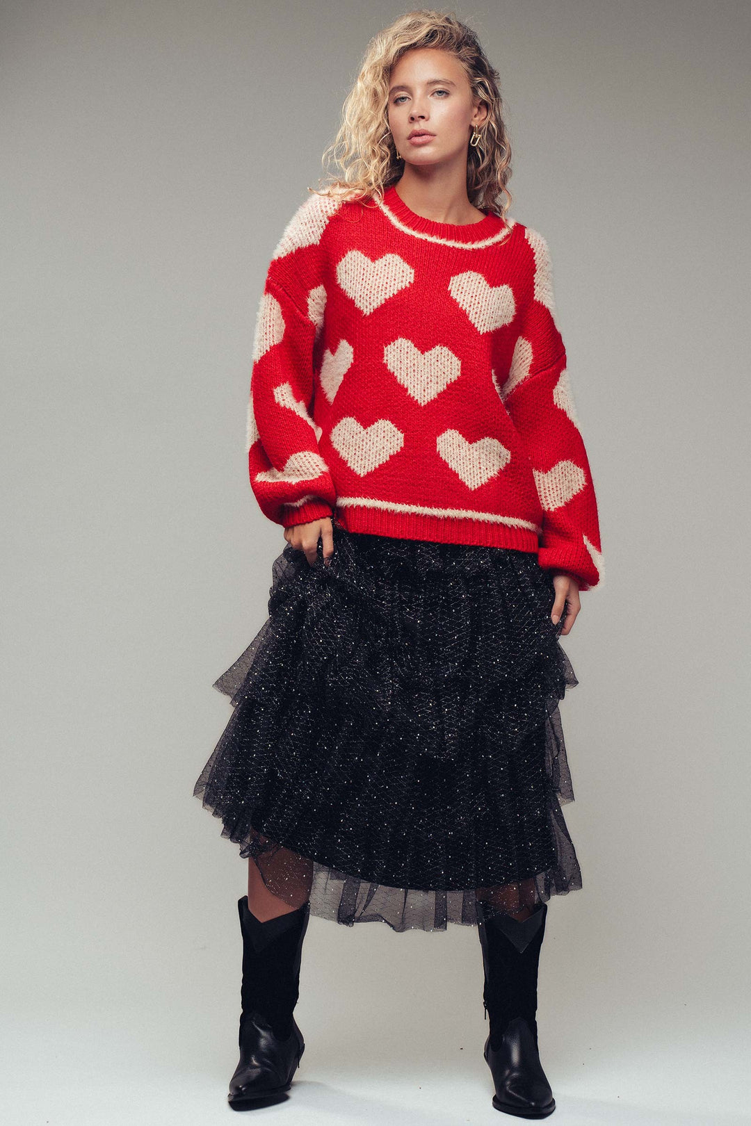 heart pattern knit sweater - red