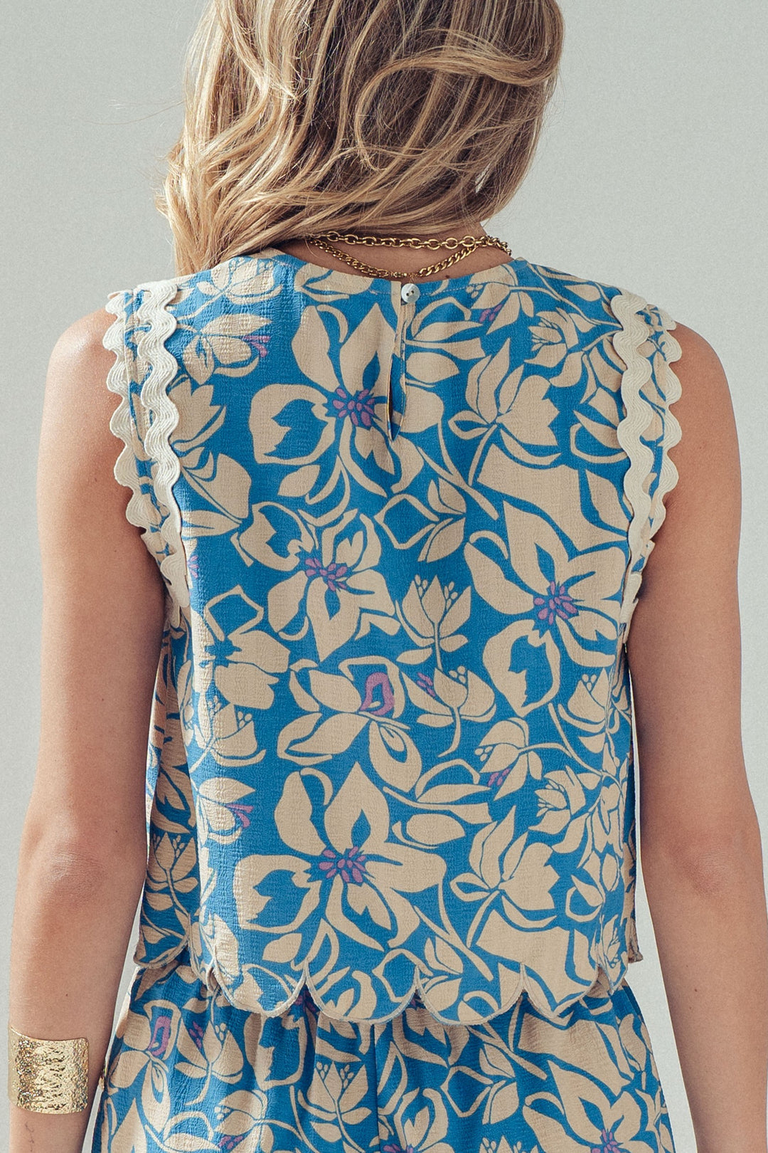 floral scallop sleeveless top - blue (additional view)