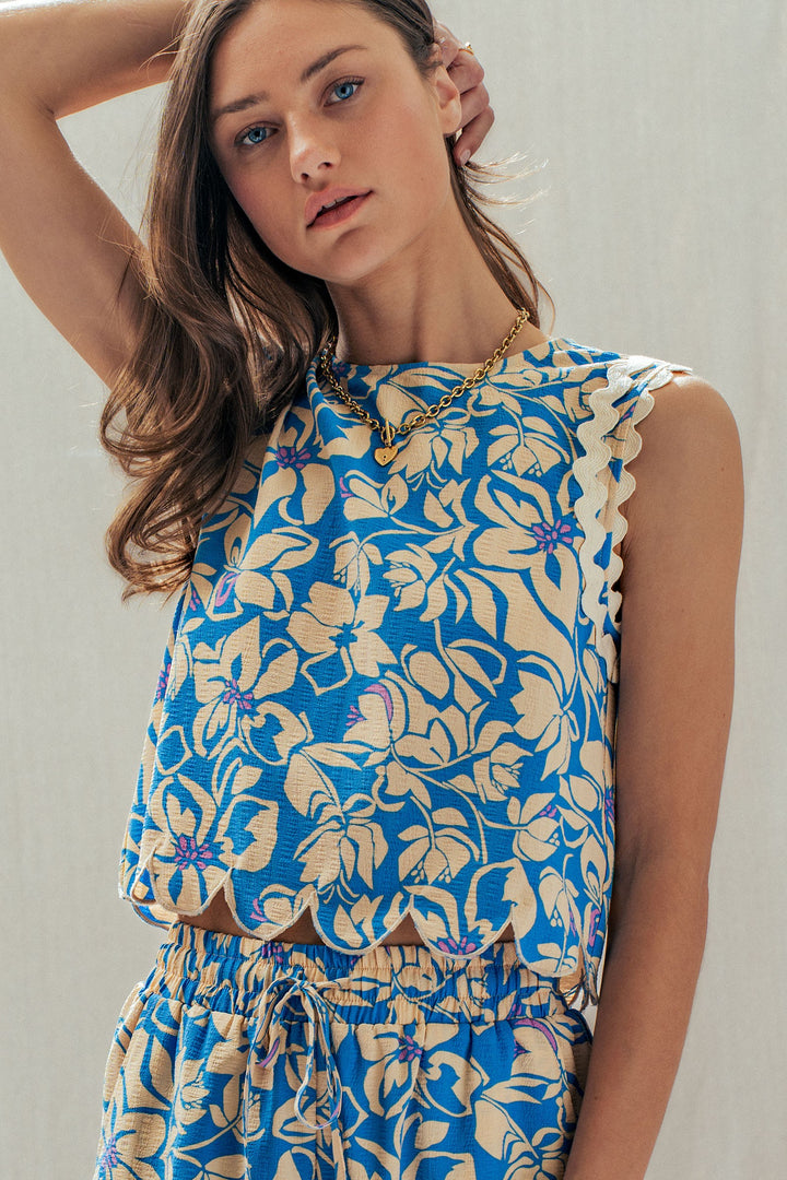 floral scallop sleeveless top - blue (additional view)