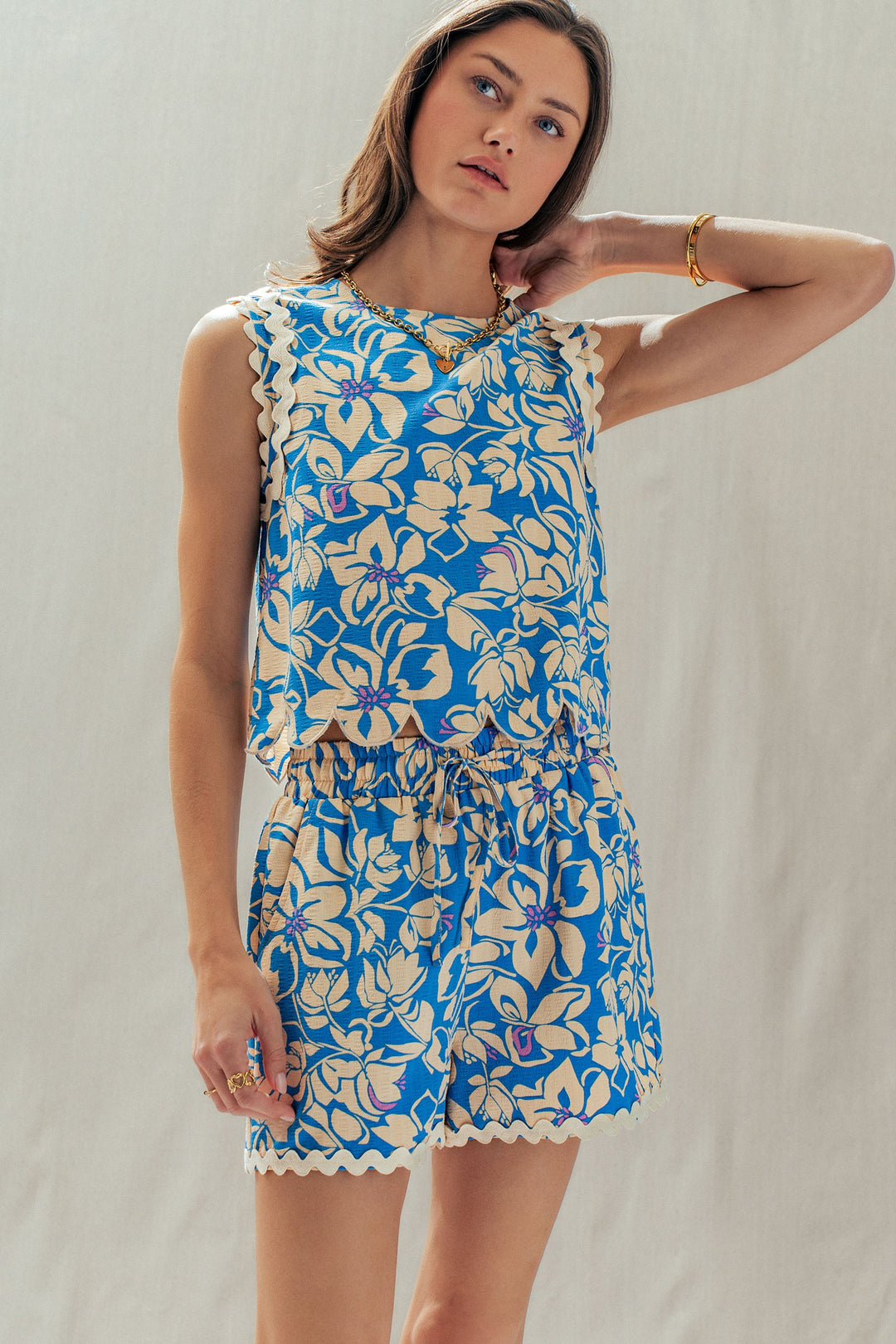 floral scallop sleeveless top - blue (additional view)