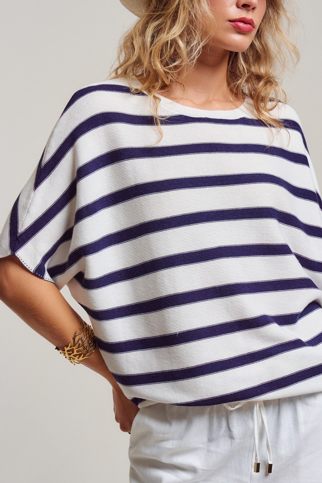 dolman short sleeve knit top - white navy (additional view)