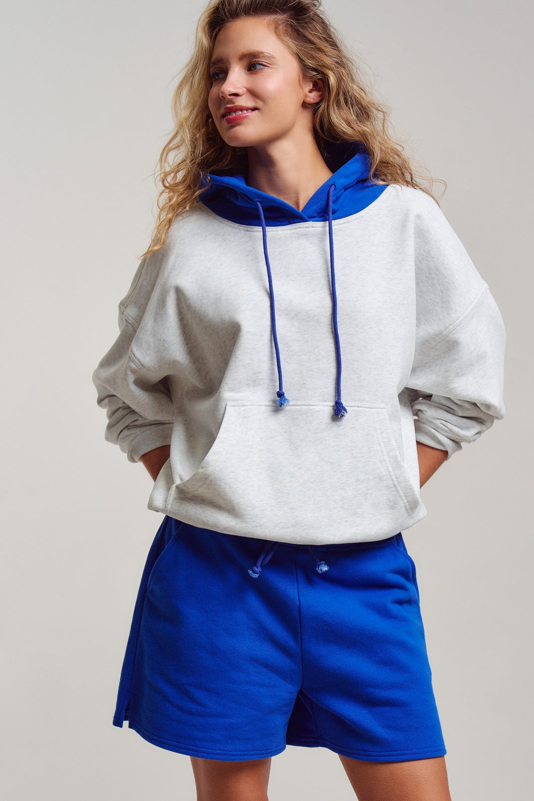 varsity sweat shorts - blue (additional view)