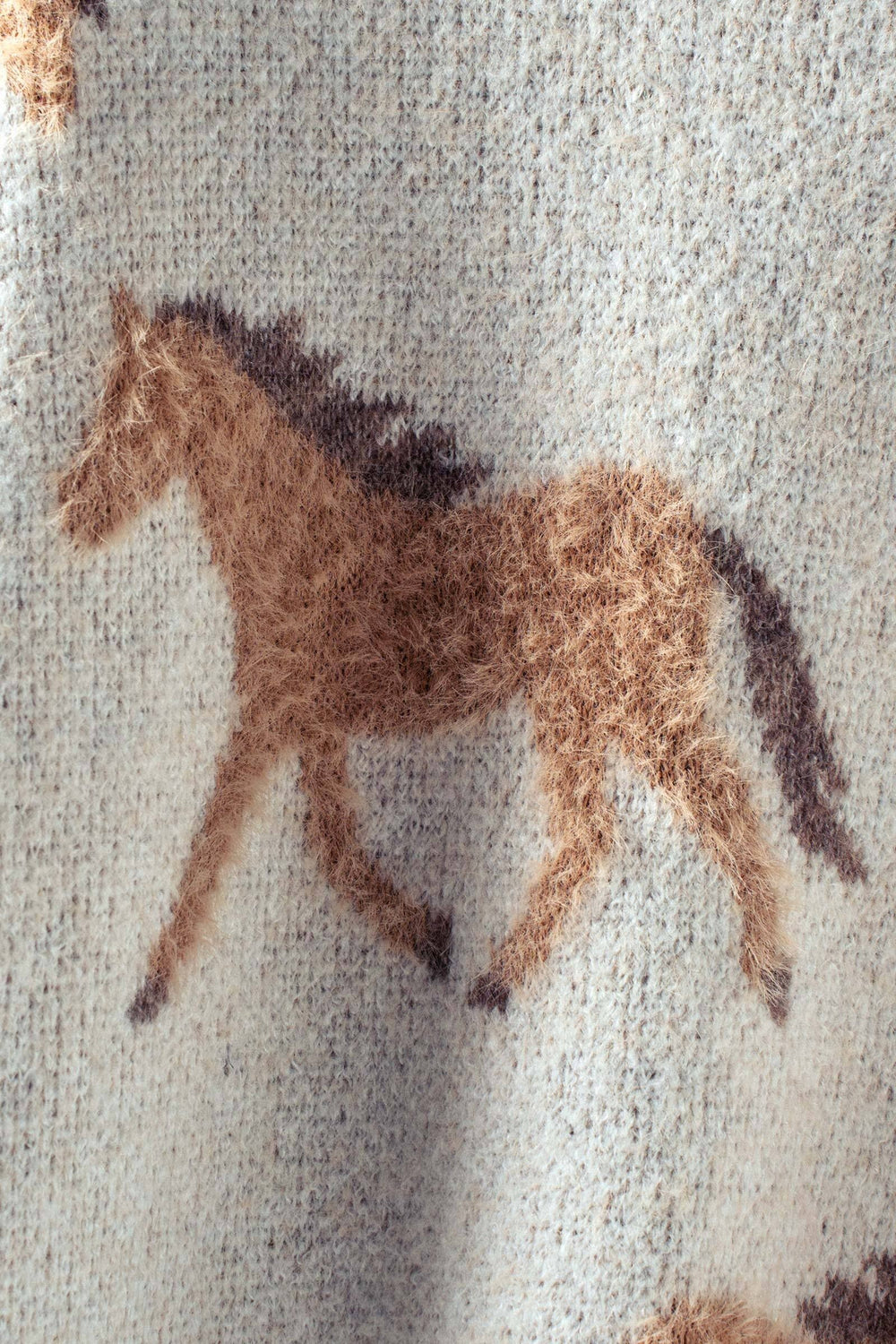 galloping horse knit sweater - ivory (additional view)