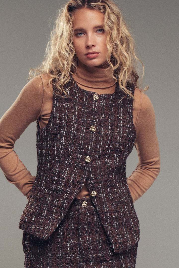 tweed button vest - brown (additional view)