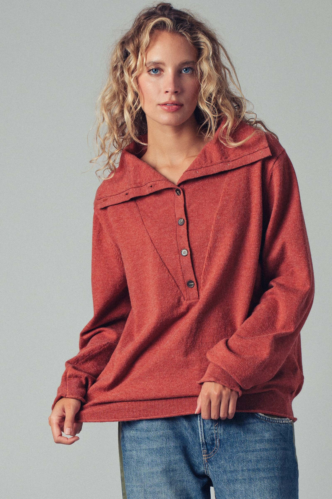 Relaxed Button-Up Knit Pullover with Collar Detail