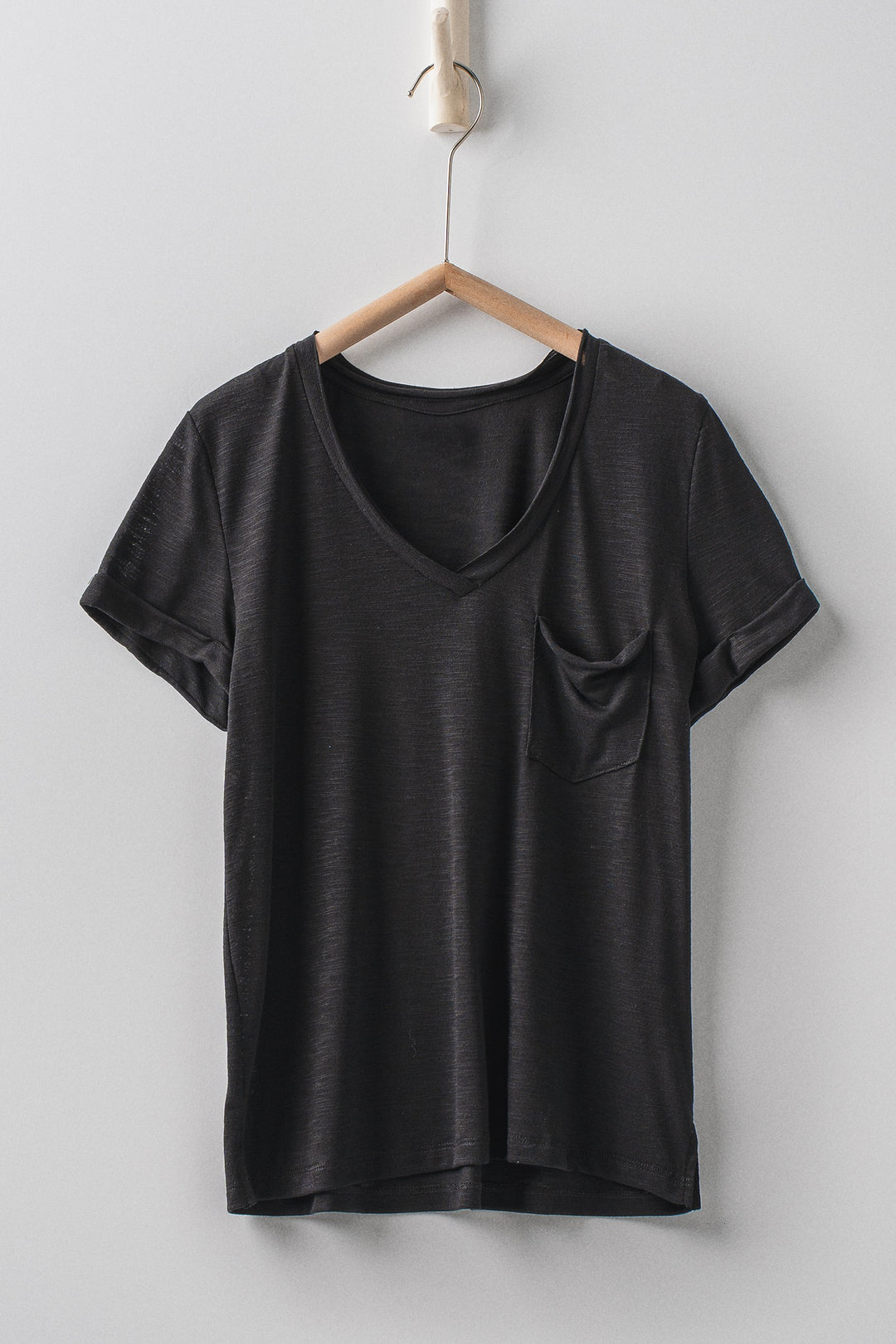 sale relaxed v neck short sleeve slub top - black (additional view)