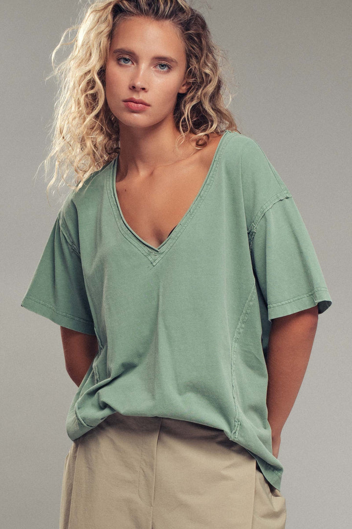 vintage wash v neck tee - olive (additional view)