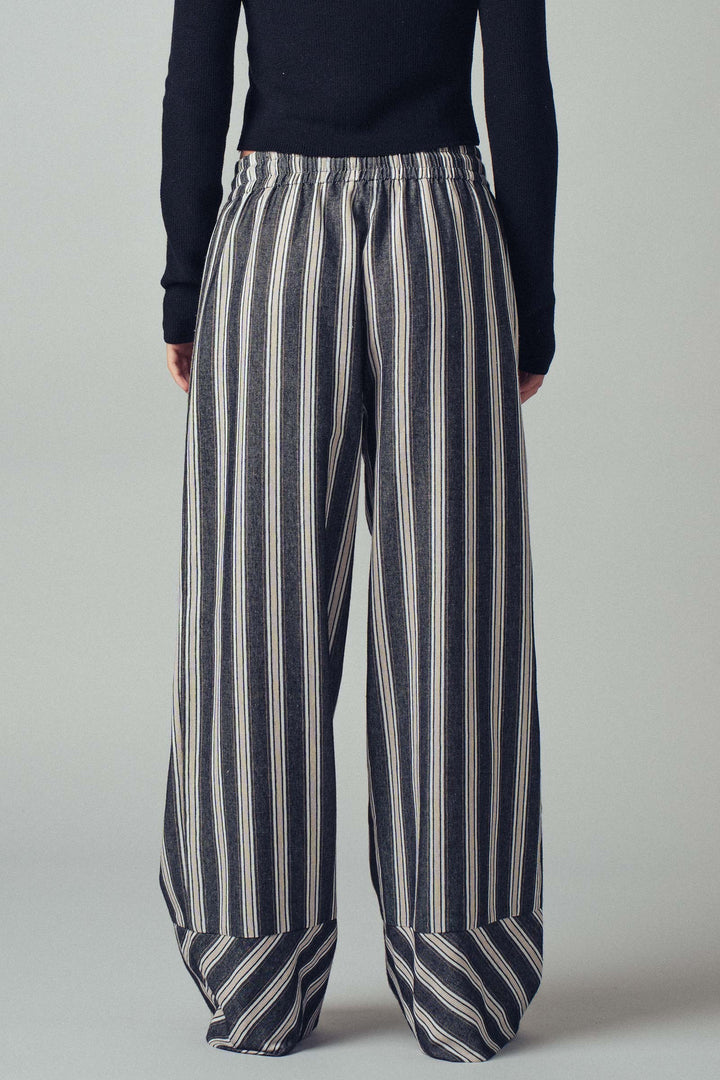 wide leg striped pants w drawstring tassel - black (additional view)