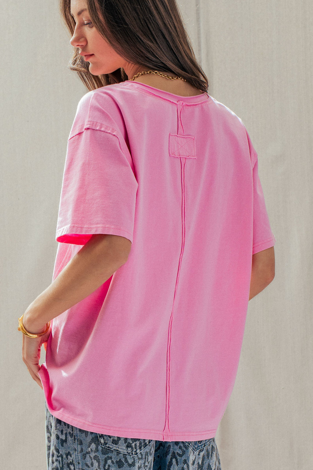 everyday vintage wash v neck tee - pink (additional view)