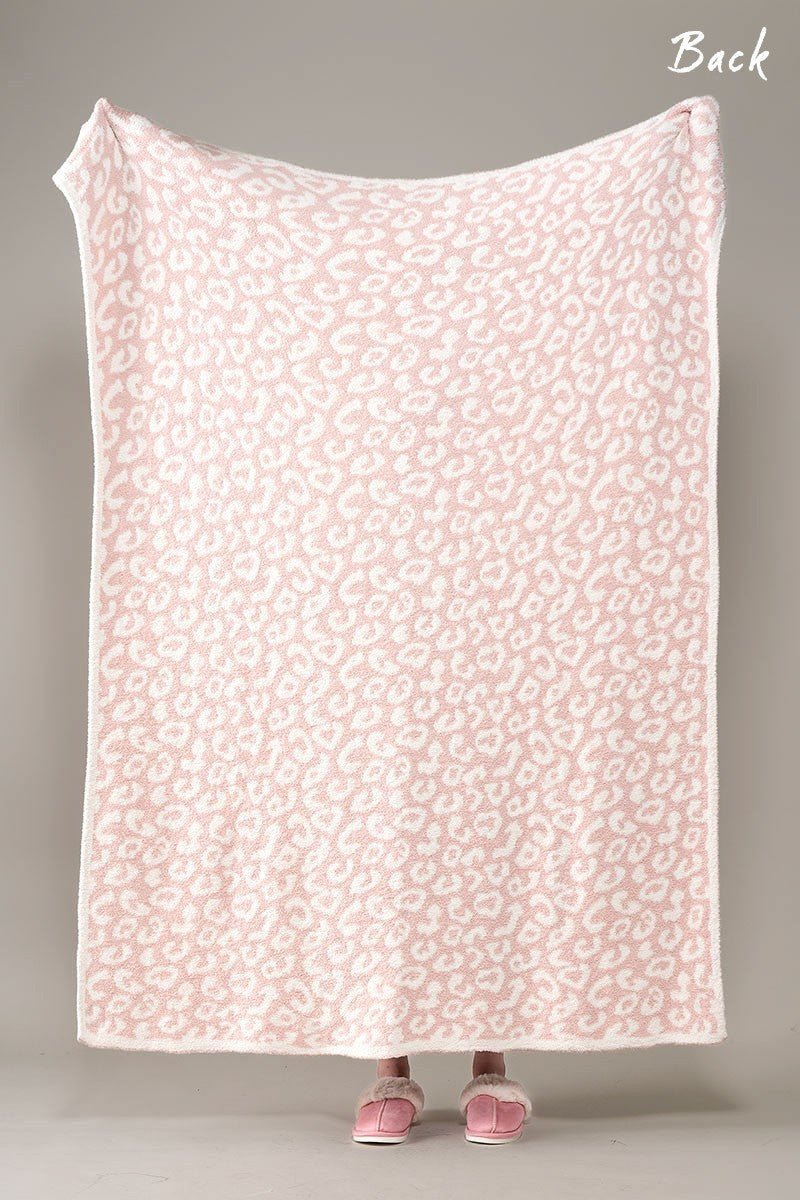Animal Print Pastel Princess Blanket in Pink - Women's Wholesale Duvets & Blankets | Trend Notes