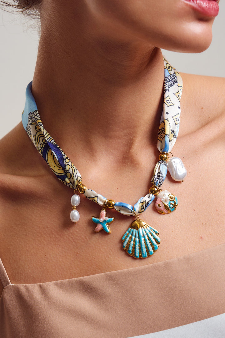 Seaside Scarf Charm Necklace in Gold - Women's Wholesale Accessories | Trend Notes