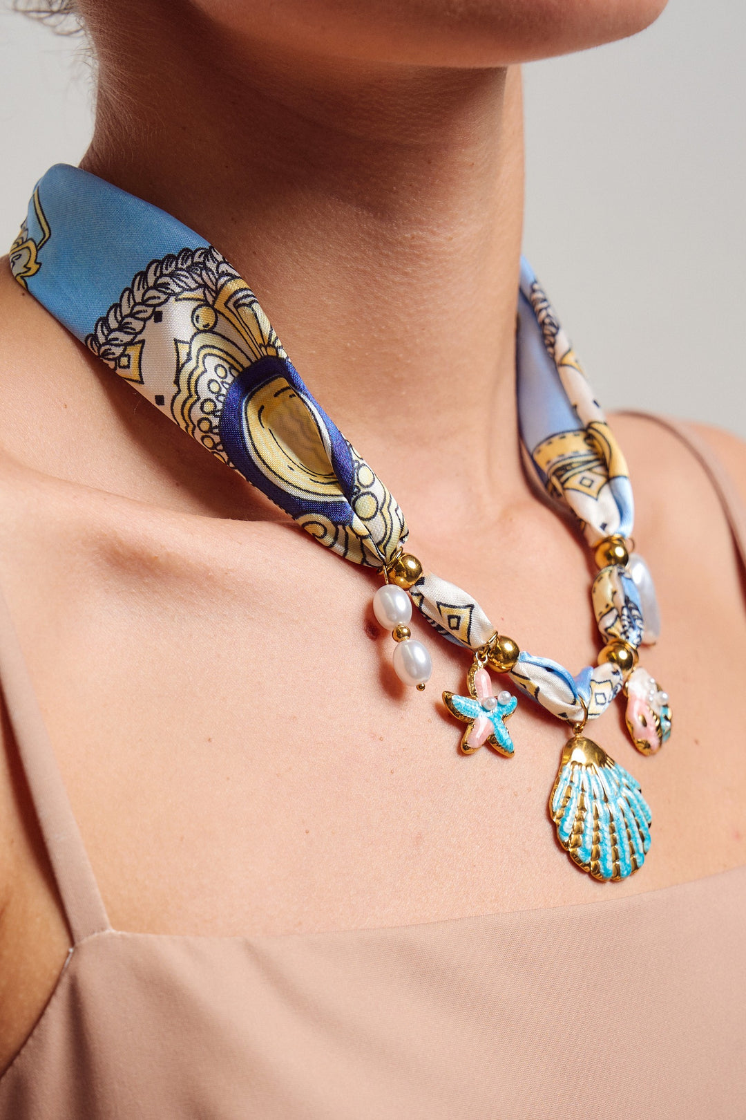 Seaside Scarf Charm Necklace in Gold - Women's Wholesale Accessories | Trend Notes