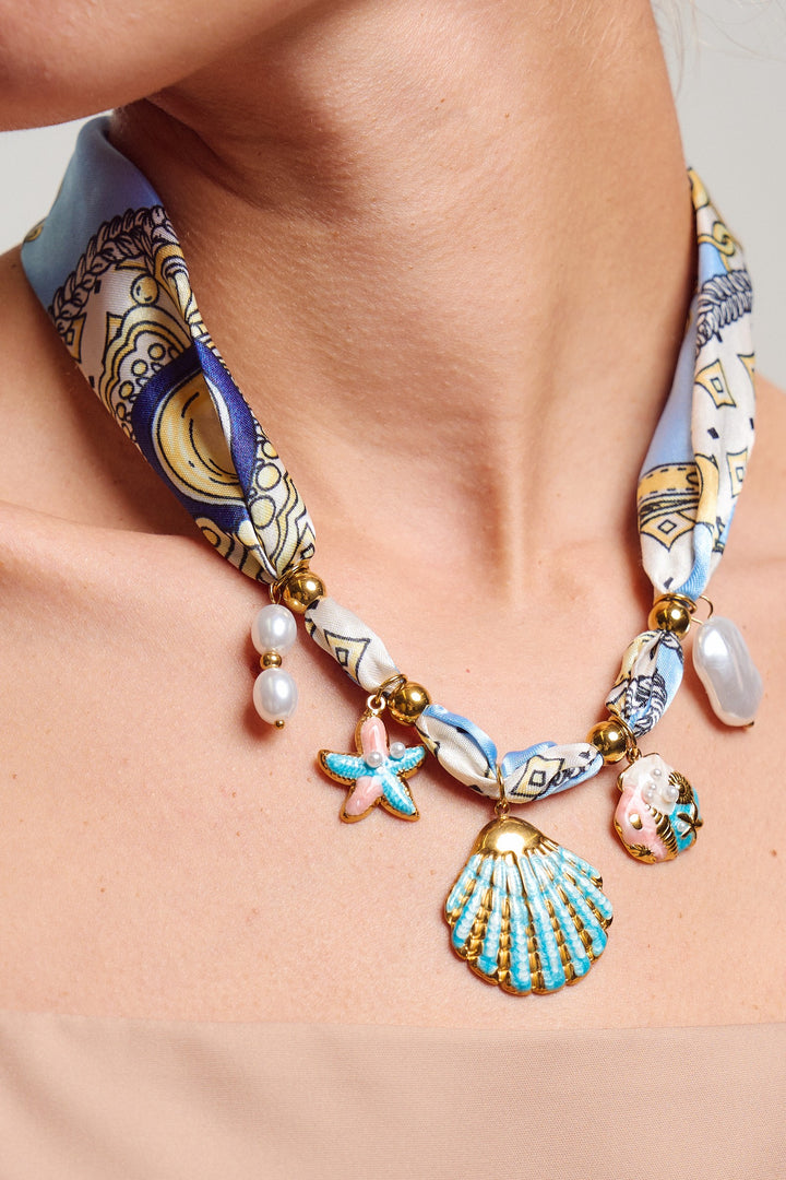 Seaside Scarf Charm Necklace in Gold - Women's Wholesale Accessories | Trend Notes