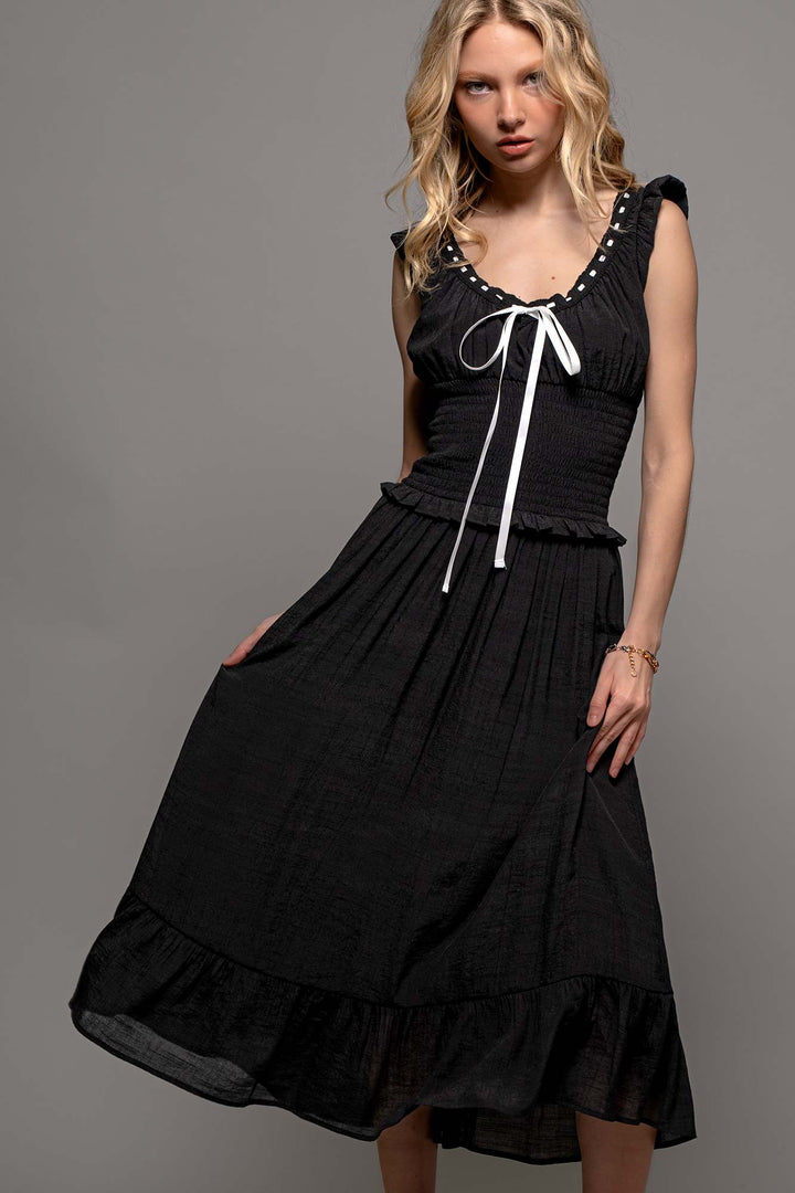 Sweet Contrast White Black Midi Dress in Black - Women's Wholesale Casual Dresses | Trend Notes