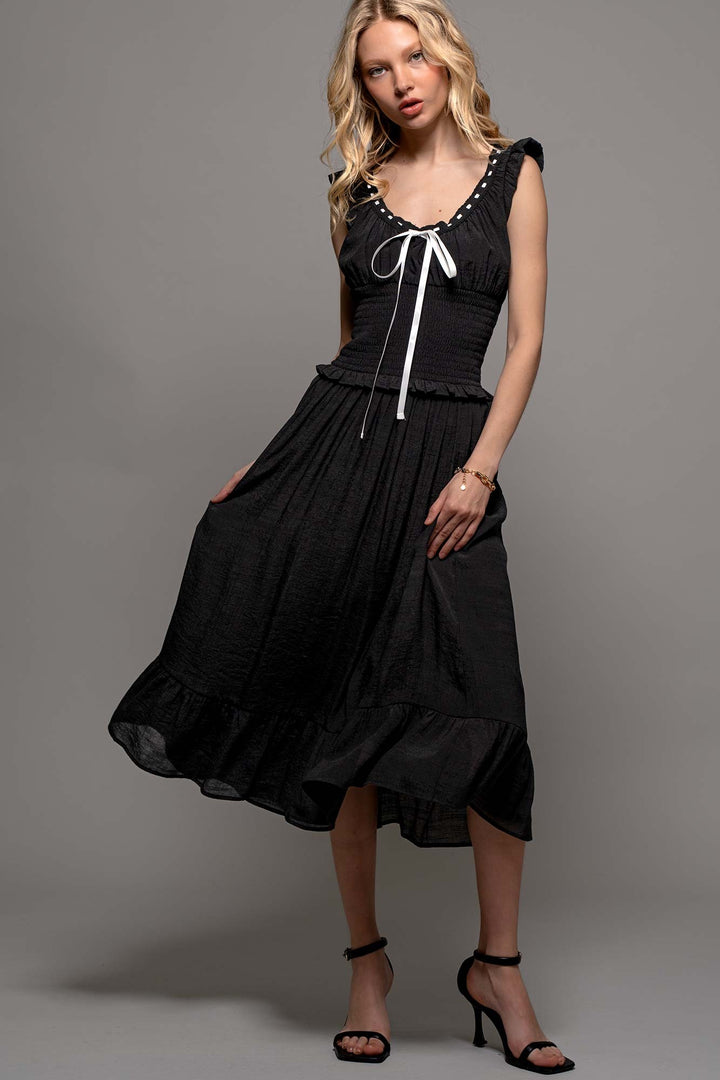Sweet Contrast White Black Midi Dress in Black - Women's Wholesale Casual Dresses | Trend Notes