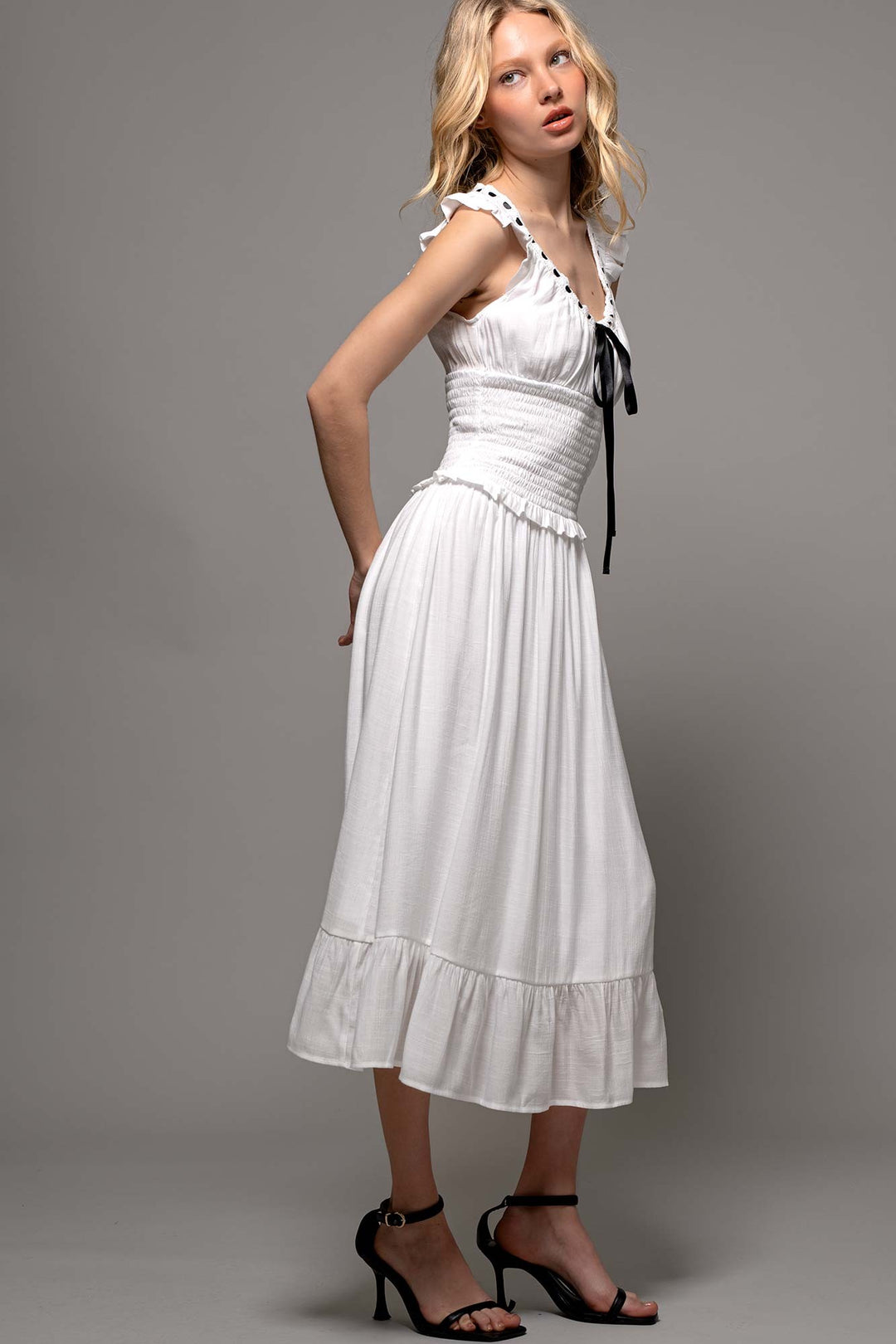 Sweet Contrast White Black Midi Dress in White - Women's Wholesale Casual Dresses | Trend Notes