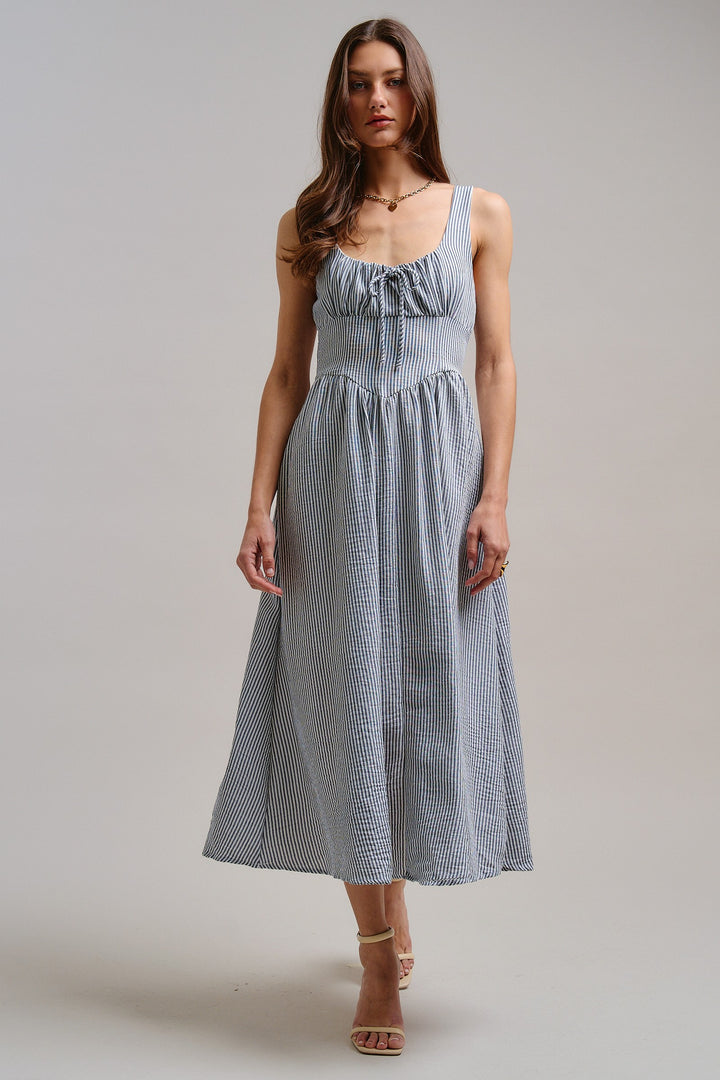 The Summer Picnic Midi Dress in Navy - Women's Wholesale Dresses | Trend Notes