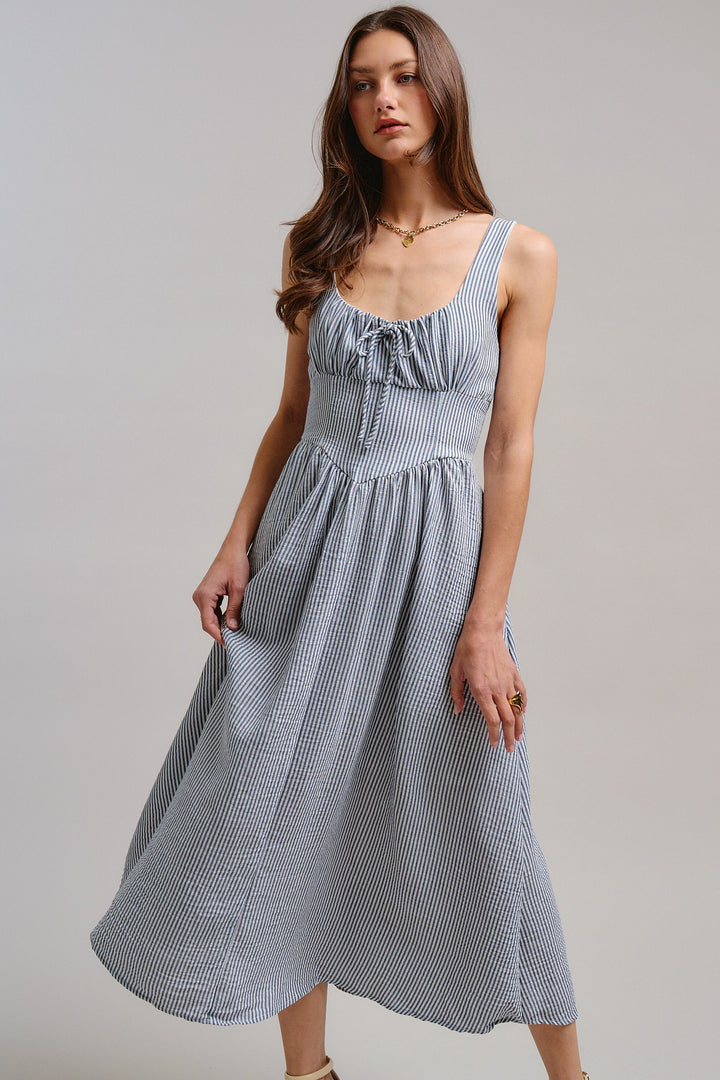 The Summer Picnic Midi Dress in Navy - Women's Wholesale Dresses | Trend Notes