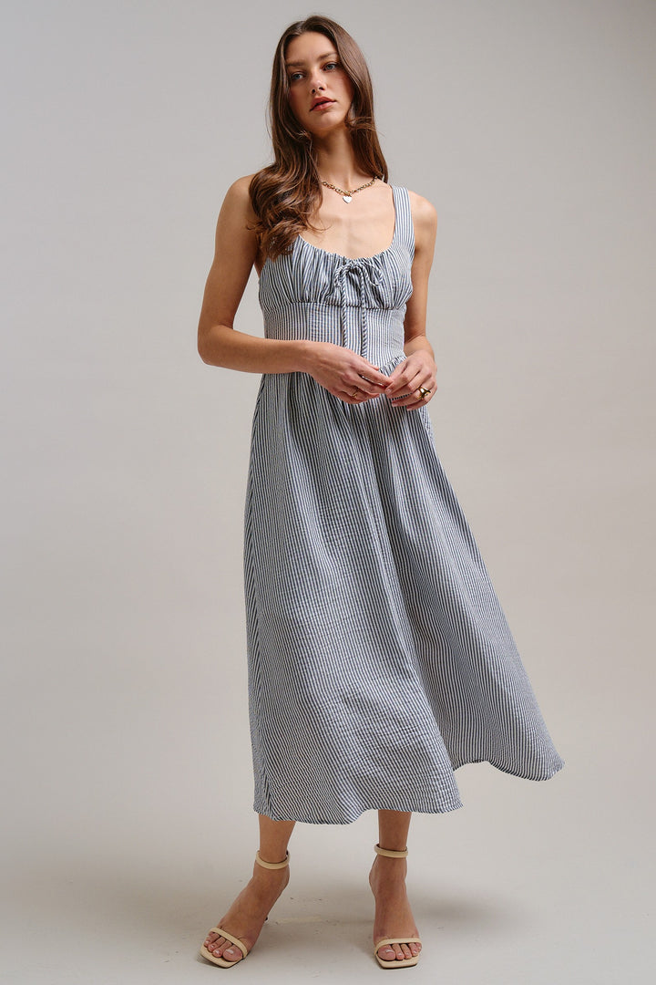 The Summer Picnic Midi Dress in Navy - Women's Wholesale Dresses | Trend Notes