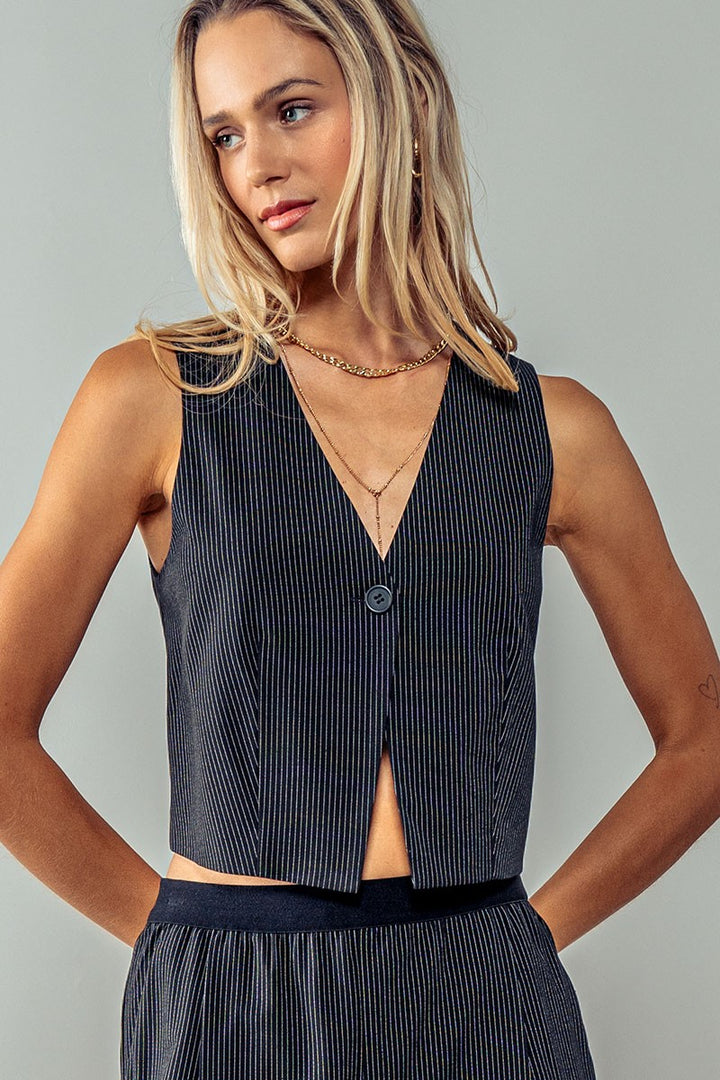 Pleated Pinstriped Vest in Black - Women's Wholesale Vests | Trend Notes