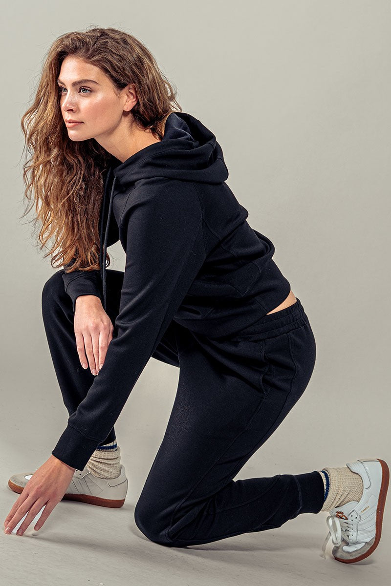 Essential Everyday Jogger Pants with Elastic Waist in Black - Women's Wholesale Sweatpants & Joggers | Trend Notes