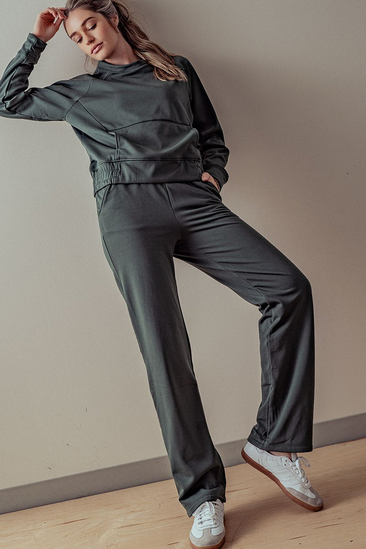 Relaxed Fit Elastic Waist Straight Leg Pants in Deep Forest - Women's Wholesale Casual Pants | Trend Notes