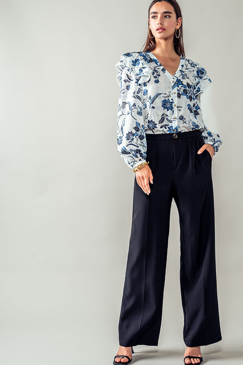 Straight Pleated Trousers in Black - Women's Wholesale Casual Pants | Trend Notes