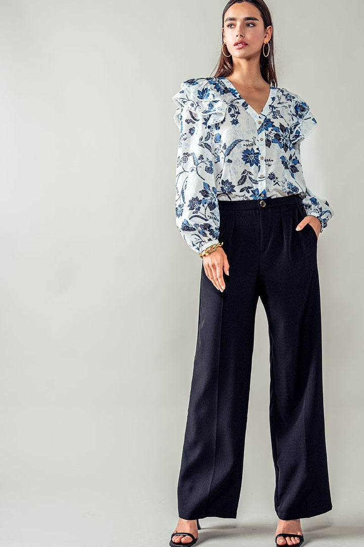 Straight Pleated Trousers in Black - Women's Wholesale Casual Pants | Trend Notes