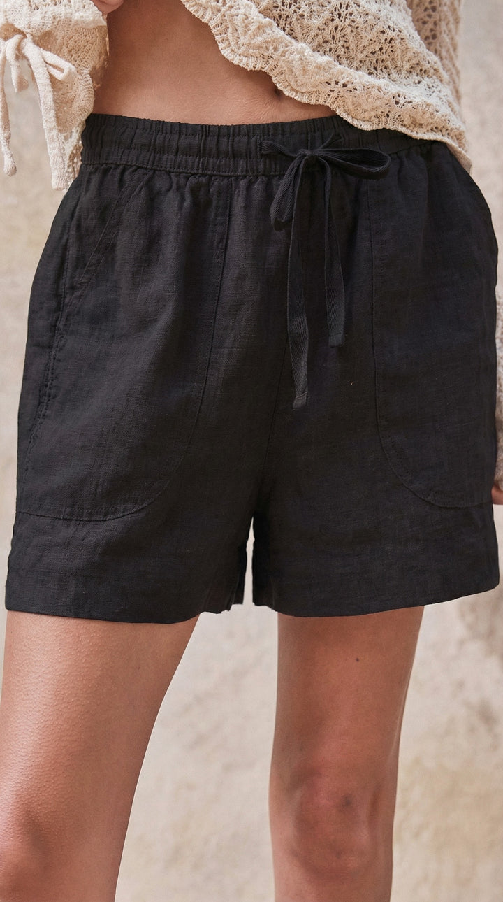 Coastal Ease Linen Shorts in Black - Women's Wholesale Pants | Trend Notes