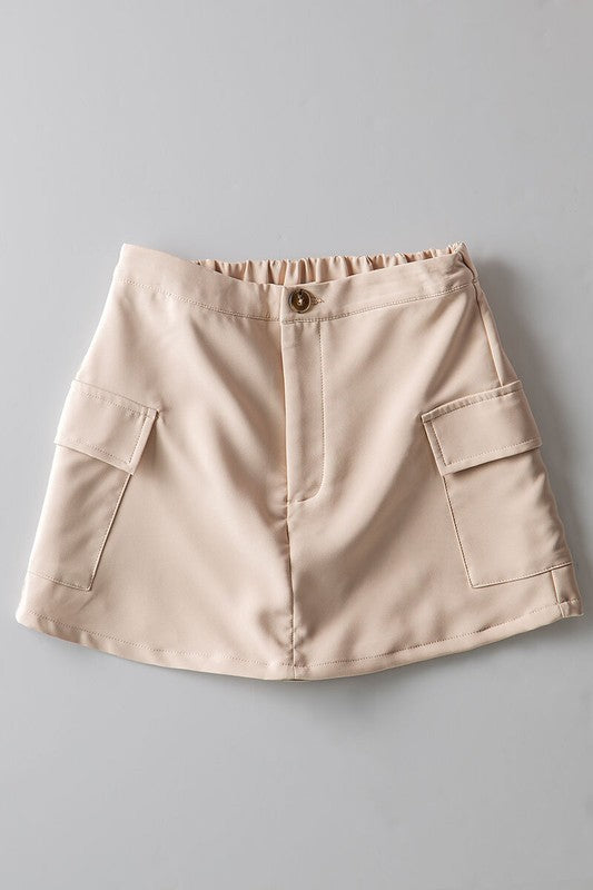 CARGO SKORT W SMOCK WAIST in Beige - Women's Wholesale Shorts | Trend Notes