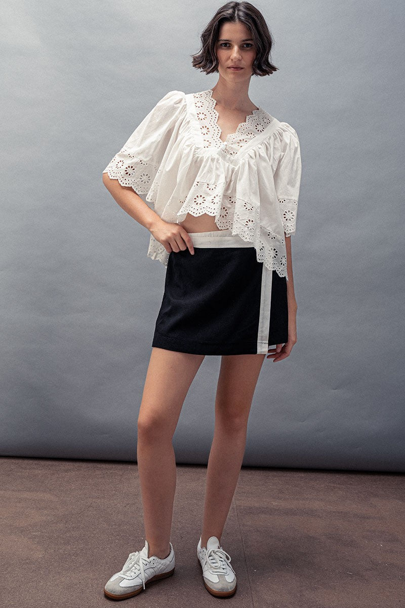  Contrast Band Detail Mini Skirt in Black - Women's Wholesale Mini Skirts | Trend Notes