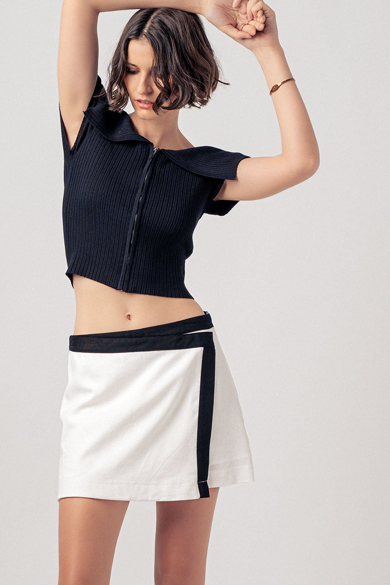  Contrast Band Detail Mini Skirt in White - Women's Wholesale Mini Skirts | Trend Notes