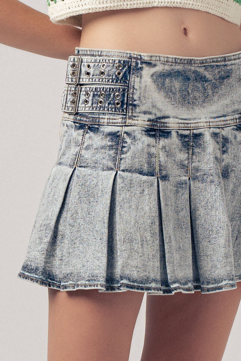 Acid Wash Pleated Denim Mini Skirt in Lt Blue - Women's Wholesale Mini Skirts | Trend Notes