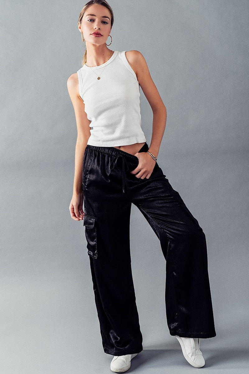 Ribbed Sleeveless Tank Top with Crew Neckline in Off White - Women's Wholesale Tanks & Camis | Trend Notes