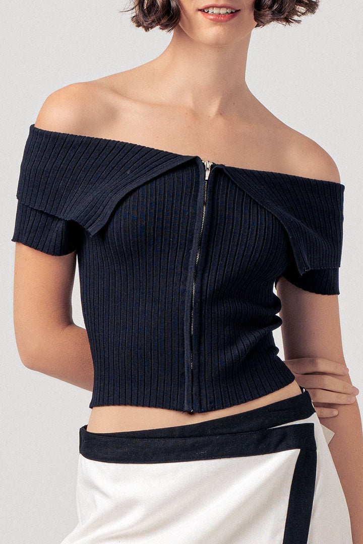 Spring Kiss Zip Up Top in Black - Women's Wholesale Tanks & Camis | Trend Notes